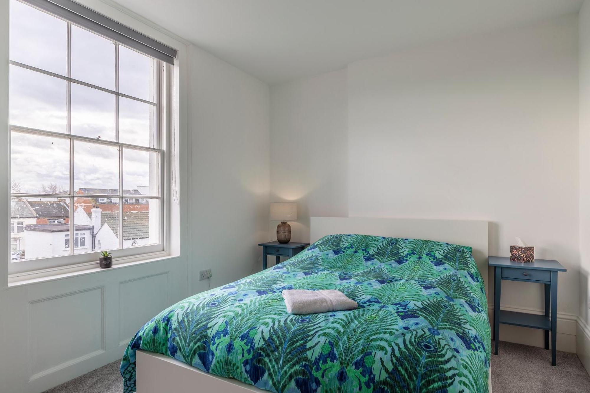 Seaside Serenity: Stylish Sea View Apartments In Herne Bay Dış mekan fotoğraf