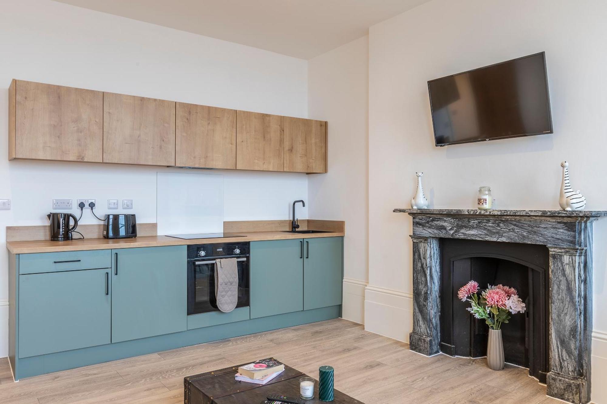 Seaside Serenity: Stylish Sea View Apartments In Herne Bay Dış mekan fotoğraf